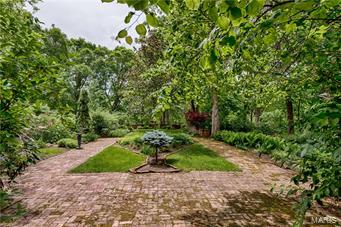 Bluffs Of St Albans - Residential