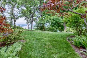 Bluffs Of St Albans - Residential