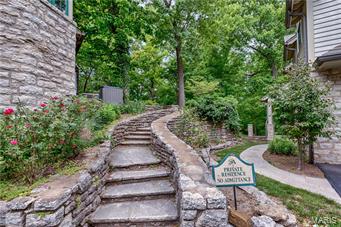 Bluffs Of St Albans - Residential