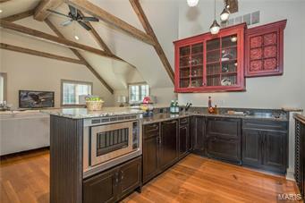 Bluffs Of St Albans - Residential