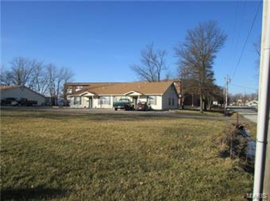 Well maintained & managed 8 unit apartment complex in high rental demand community.  4 units in each building.  These units have been occupied by many long term tenants.  Demand is strong in Bowling Green which has made this property a good income producer.  Newer roof and vinyl siding has been installed to keep the maintenance low.  Lighted parking area is sized well.  The units are designed well and will provide for many years of service.  Bowling Green is a stable community with a great school district.  Additional properties are available