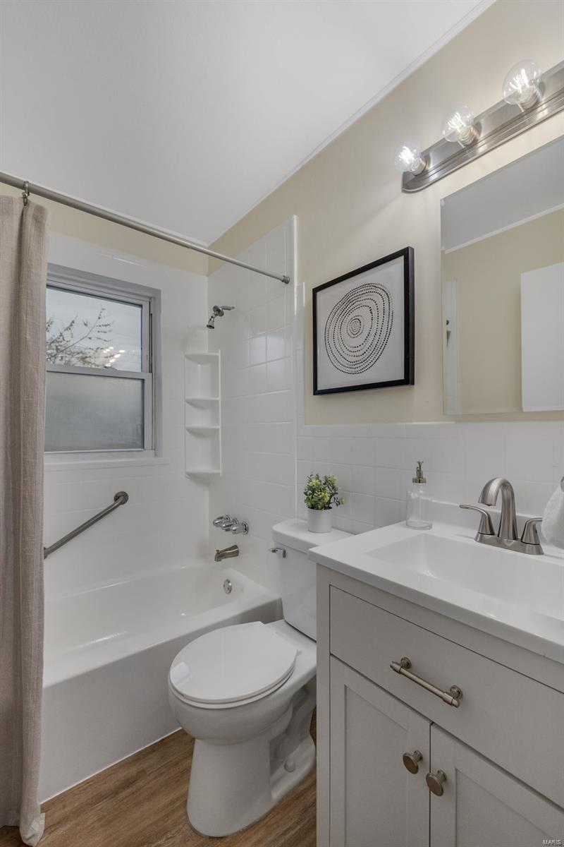 Brinwood Sub 4th Add - Residential