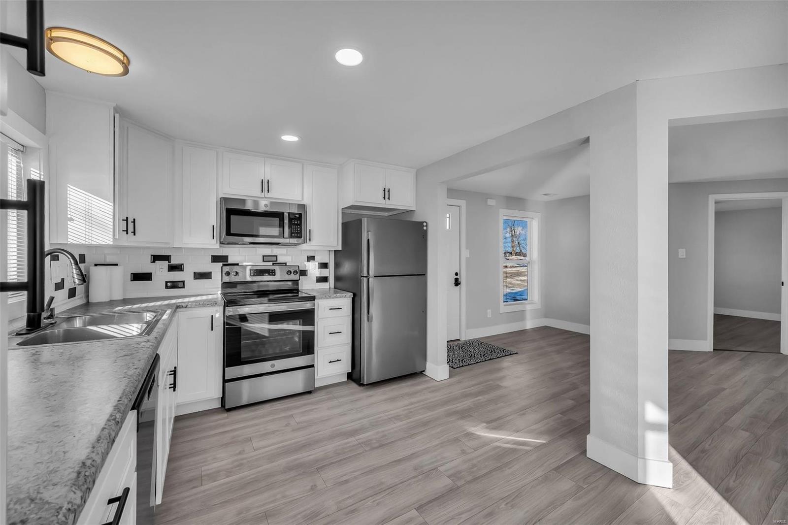 O'Fallon, Missouri 63366, United States, 3 Bedrooms Bedrooms, ,2 BathroomsBathrooms,Residential,Pending,16618