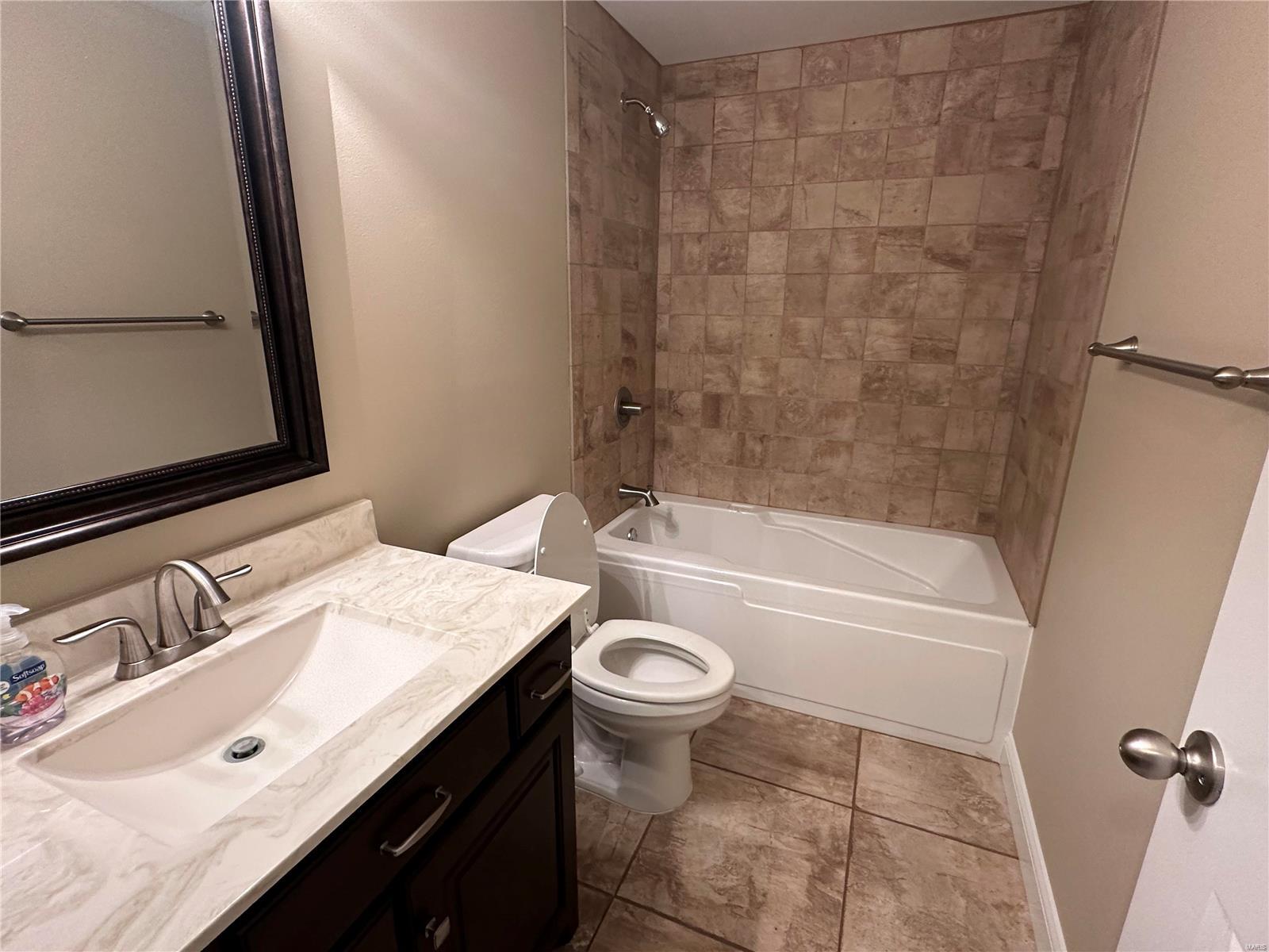Ashland Court - Residential