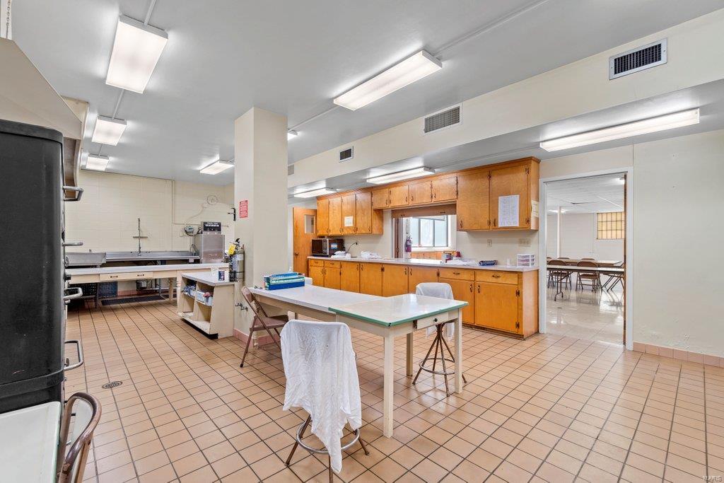 N/A - Commercial Sale