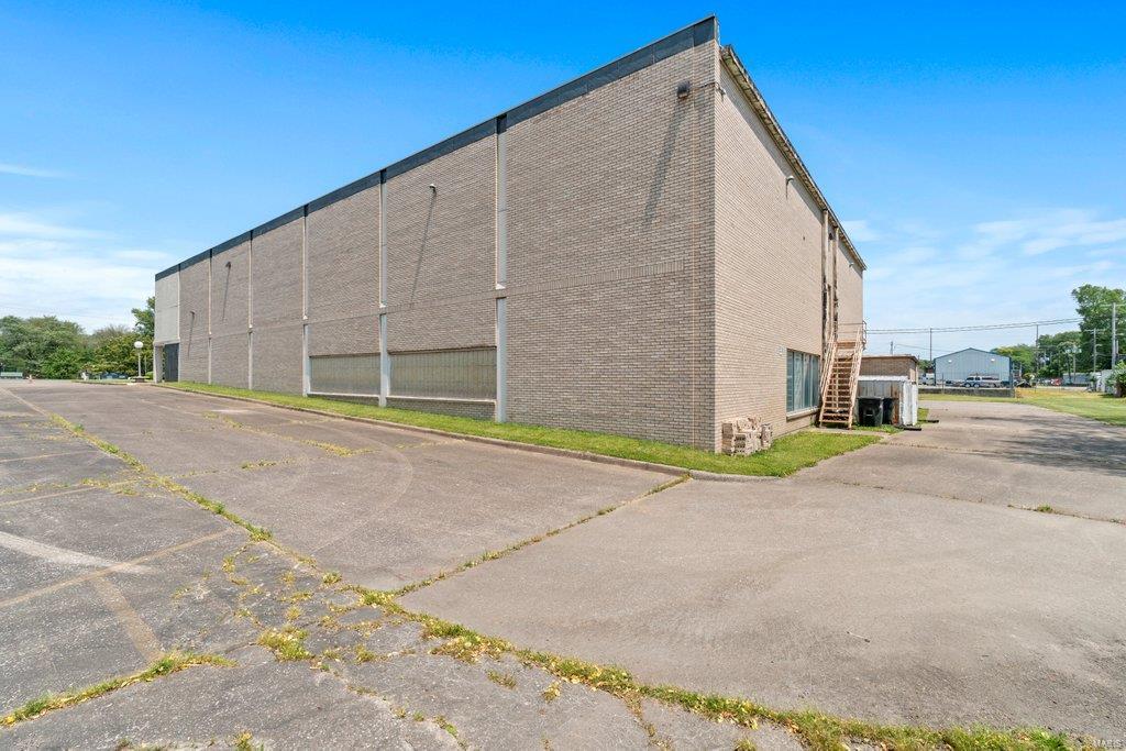 N/A - Commercial Sale