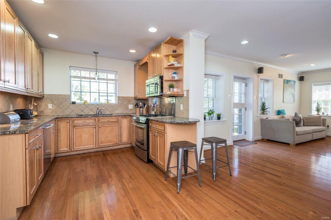 Davis Place - Residential