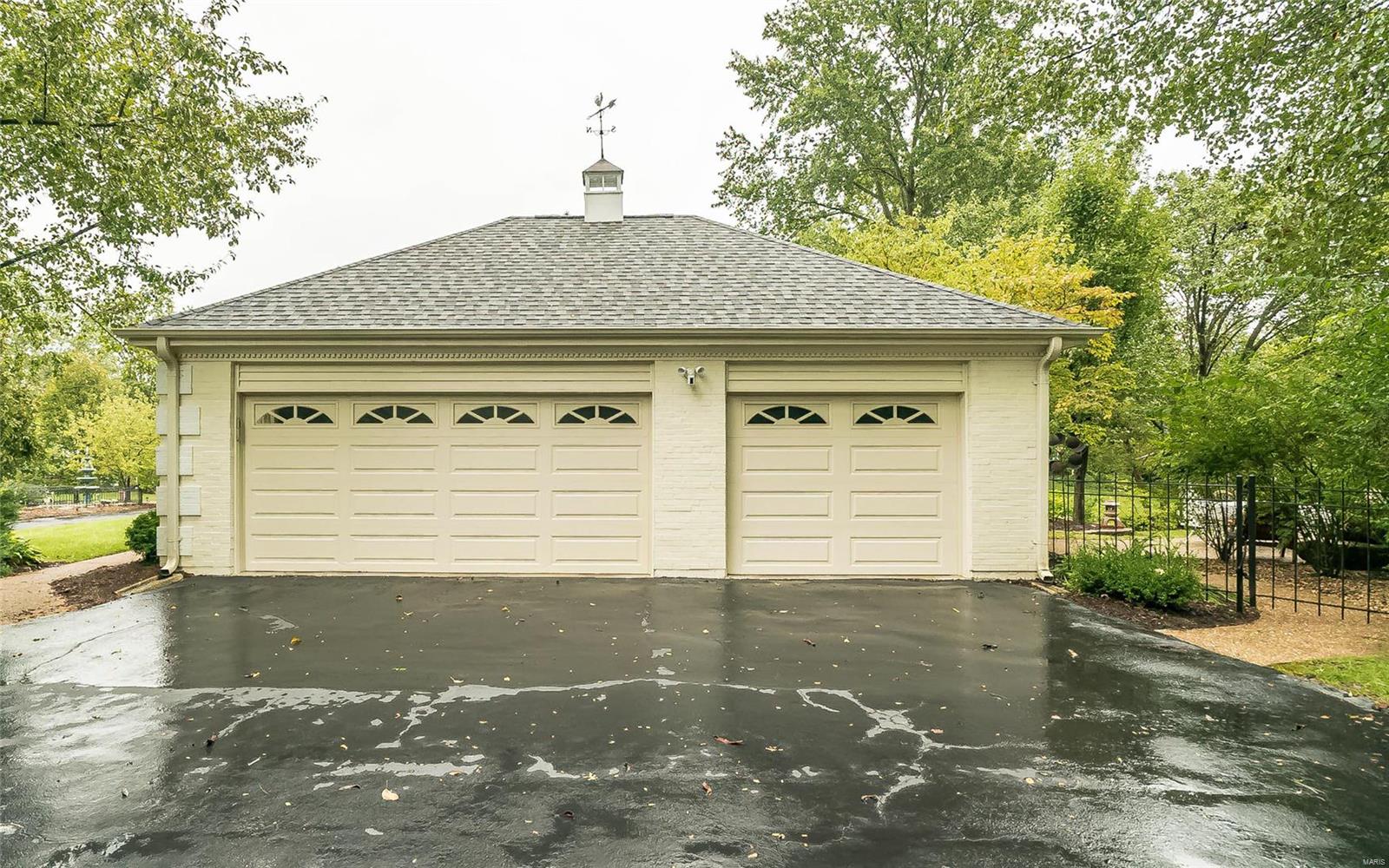 Karrvilla West - Residential