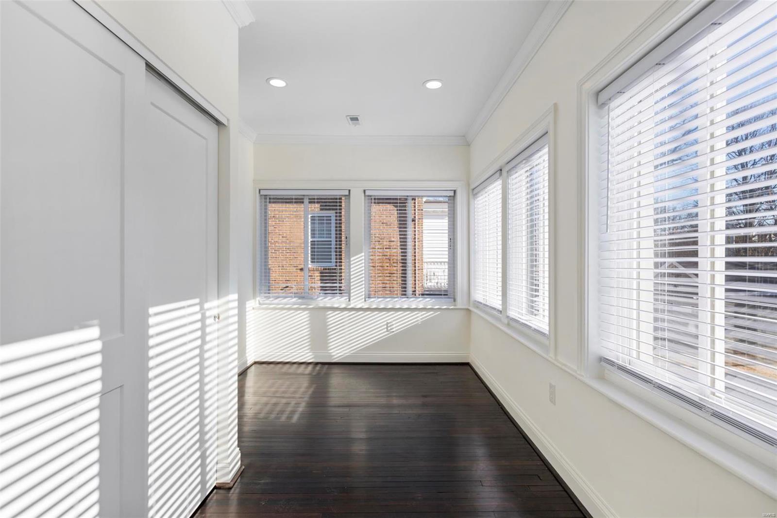 Forsyth Place - Residential