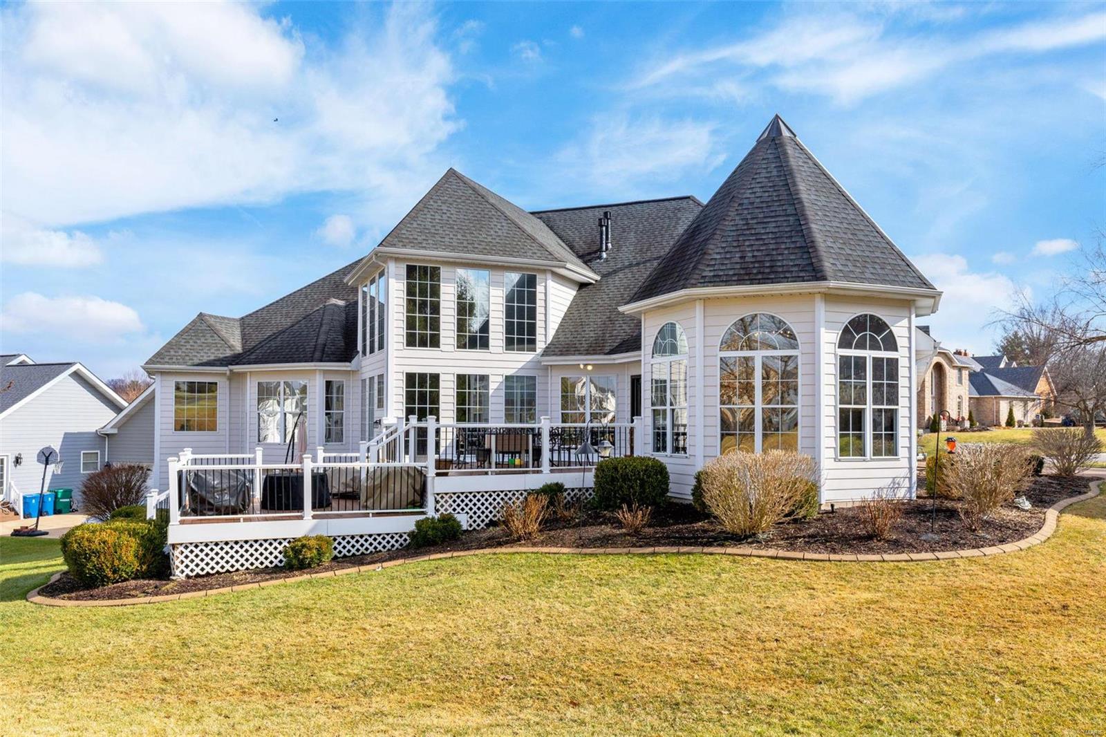 569 Malinmor Drive