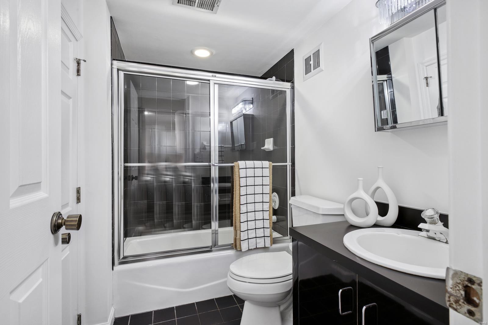 Clayton Gardens - Residential