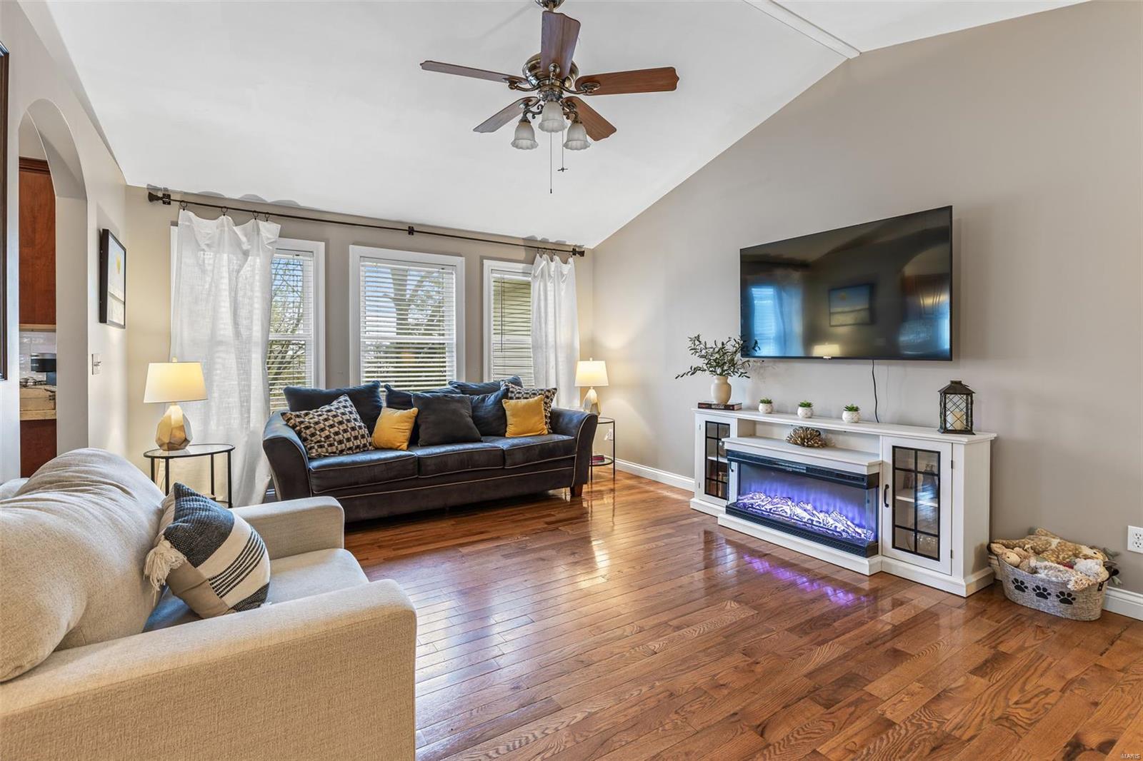 Imperial, Missouri 63052, United States, 3 Bedrooms Bedrooms, ,3 BathroomsBathrooms,Residential,Pending,117574