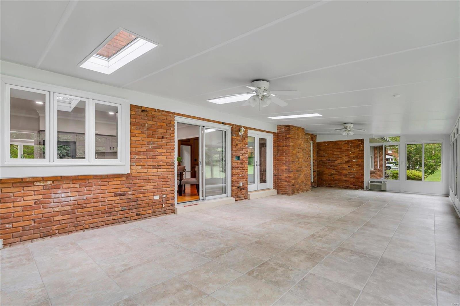 Strathmore 2 - Residential