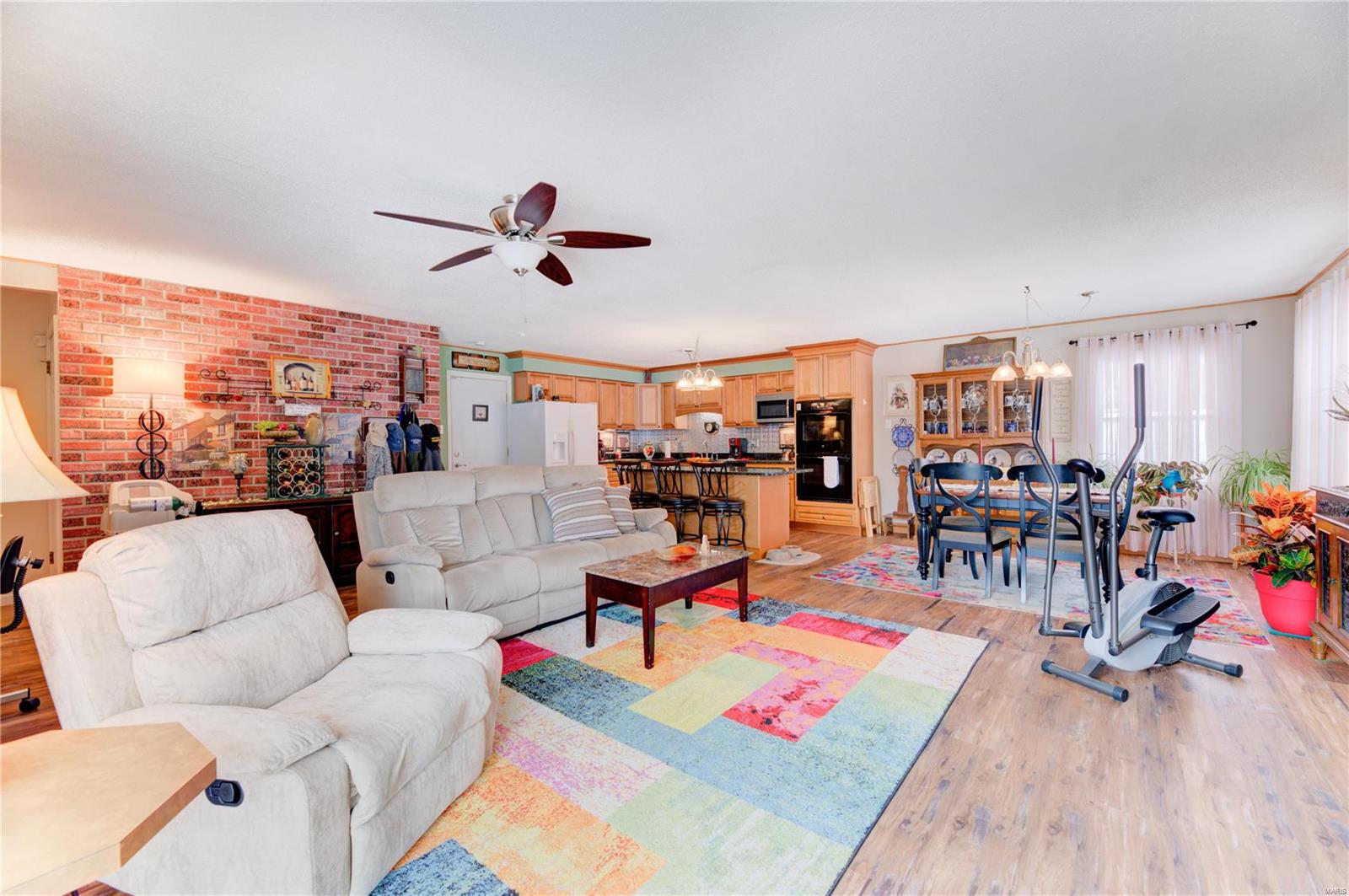 Coach Light Village 3 - Residential