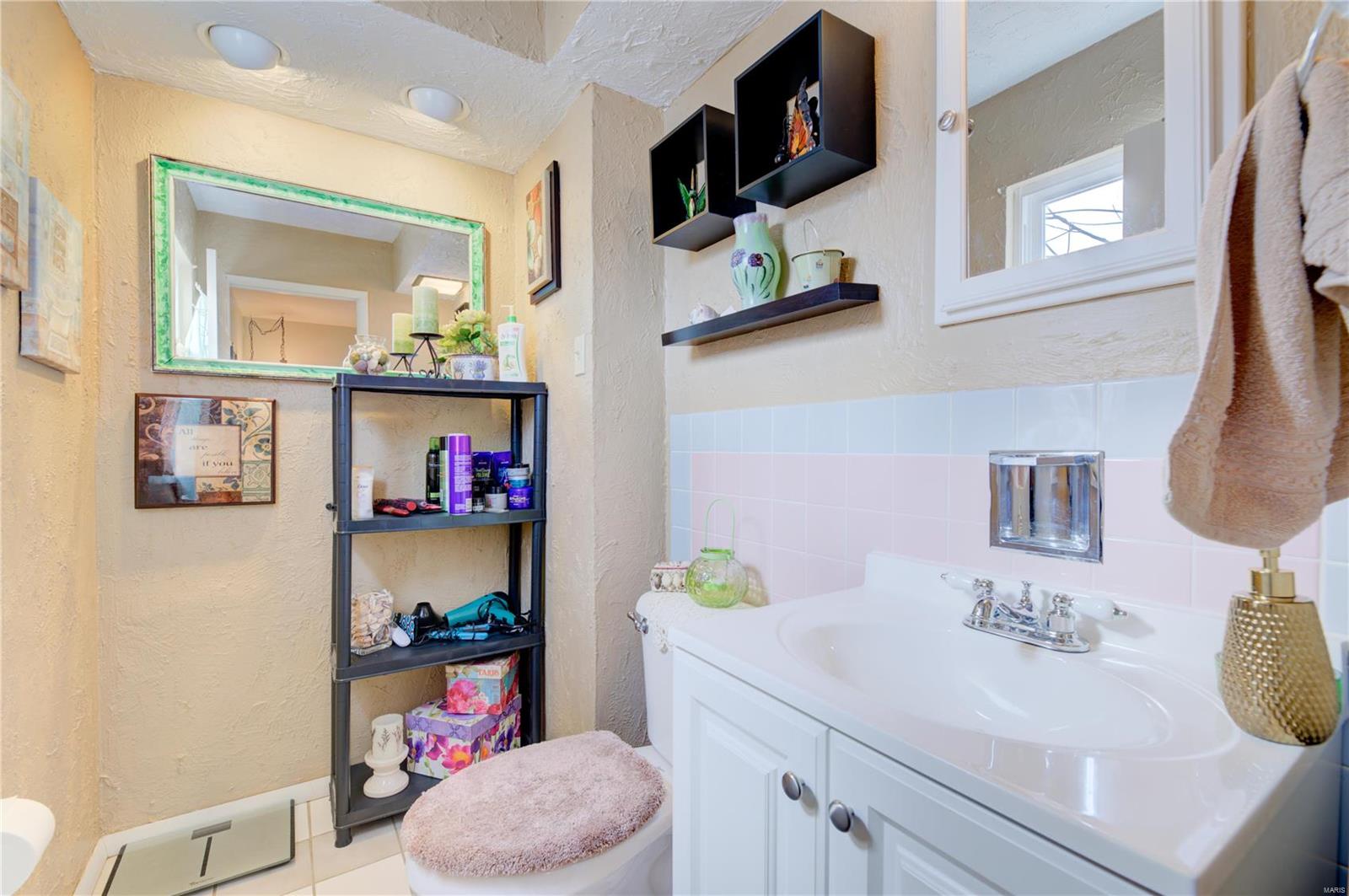 Coach Light Village 3 - Residential