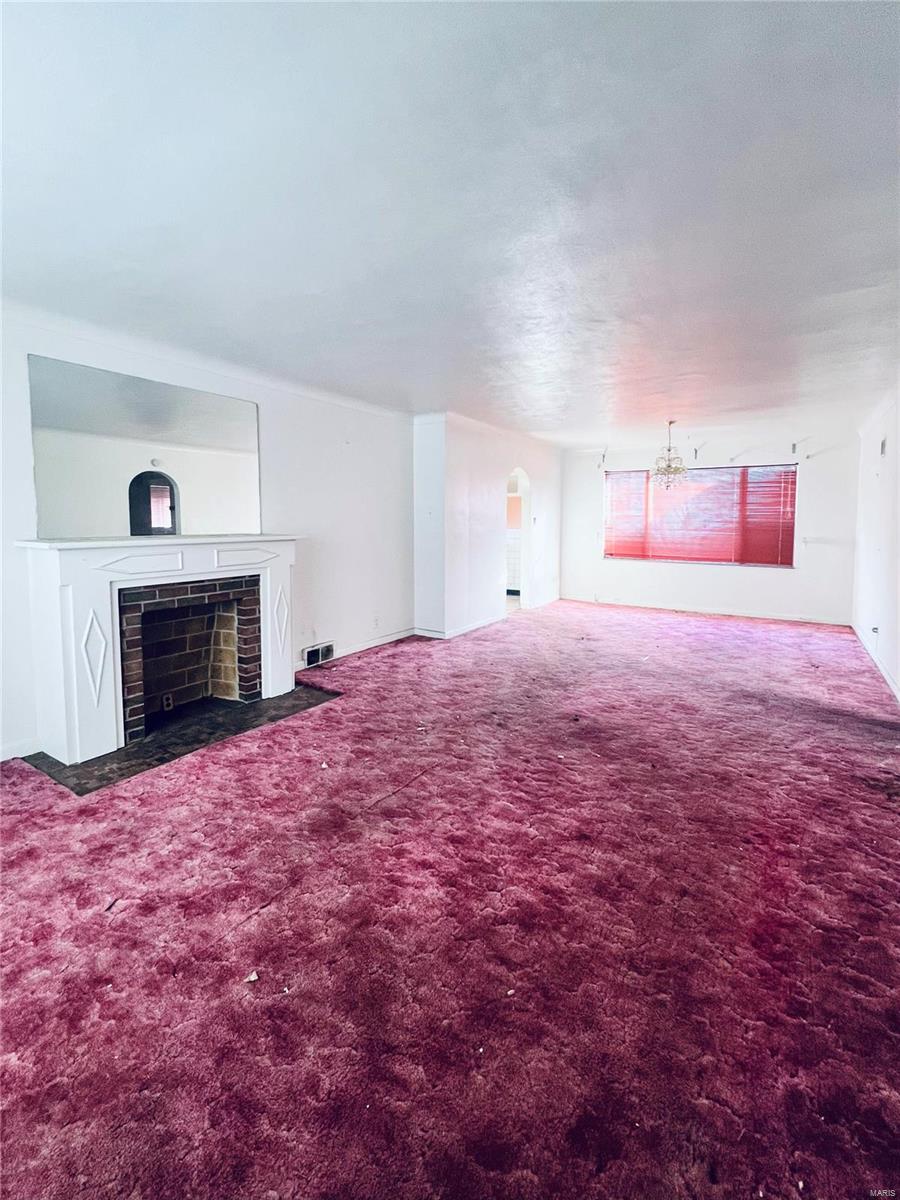 Northwoods, Missouri 63121, United States, 3 Bedrooms Bedrooms, ,2 BathroomsBathrooms,Residential,Pending,14169