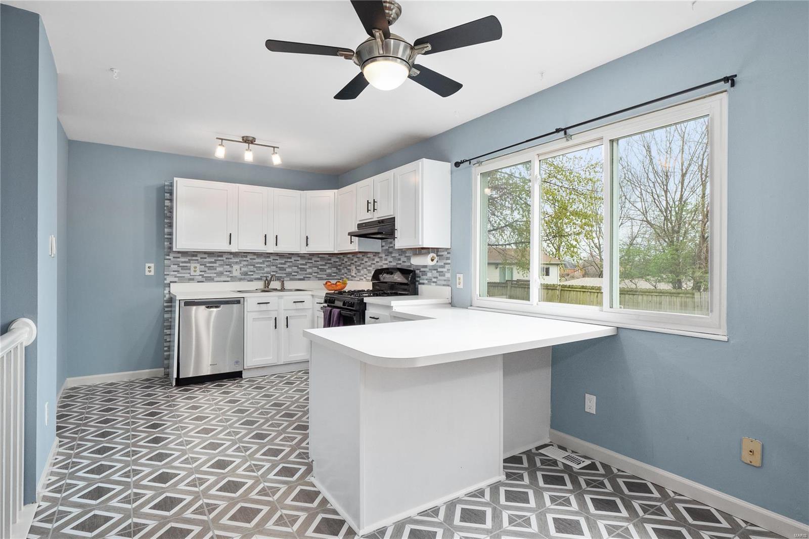 Ivy Meadows - Residential