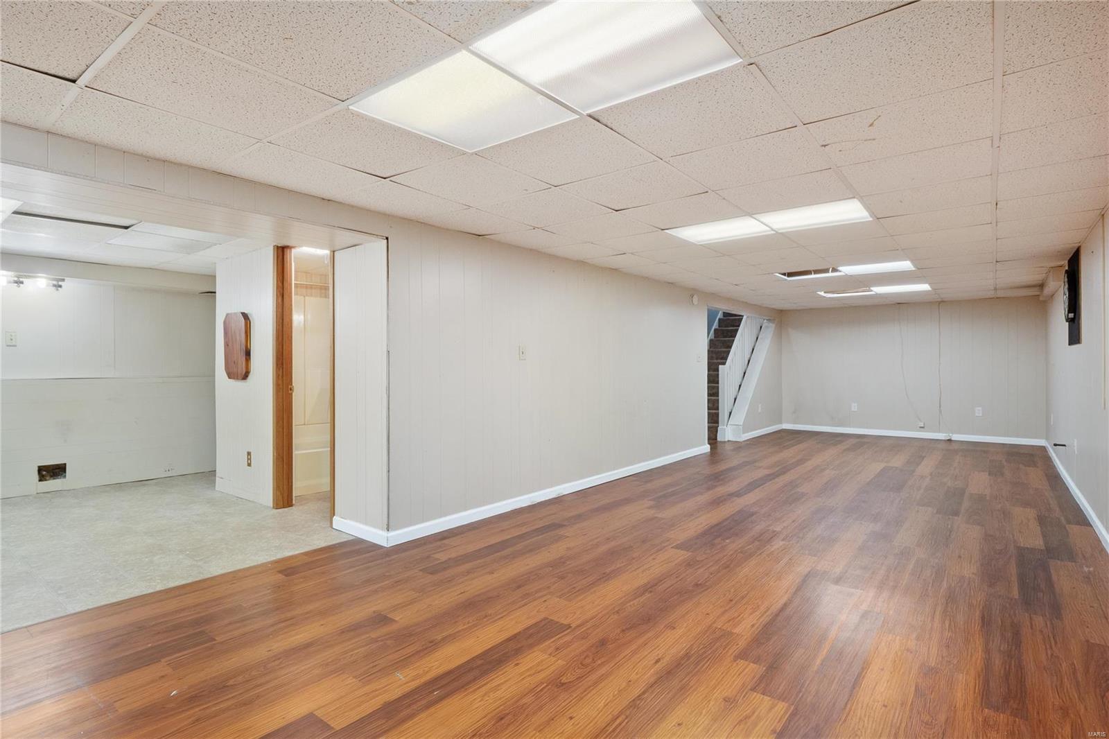 Ivy Meadows - Residential