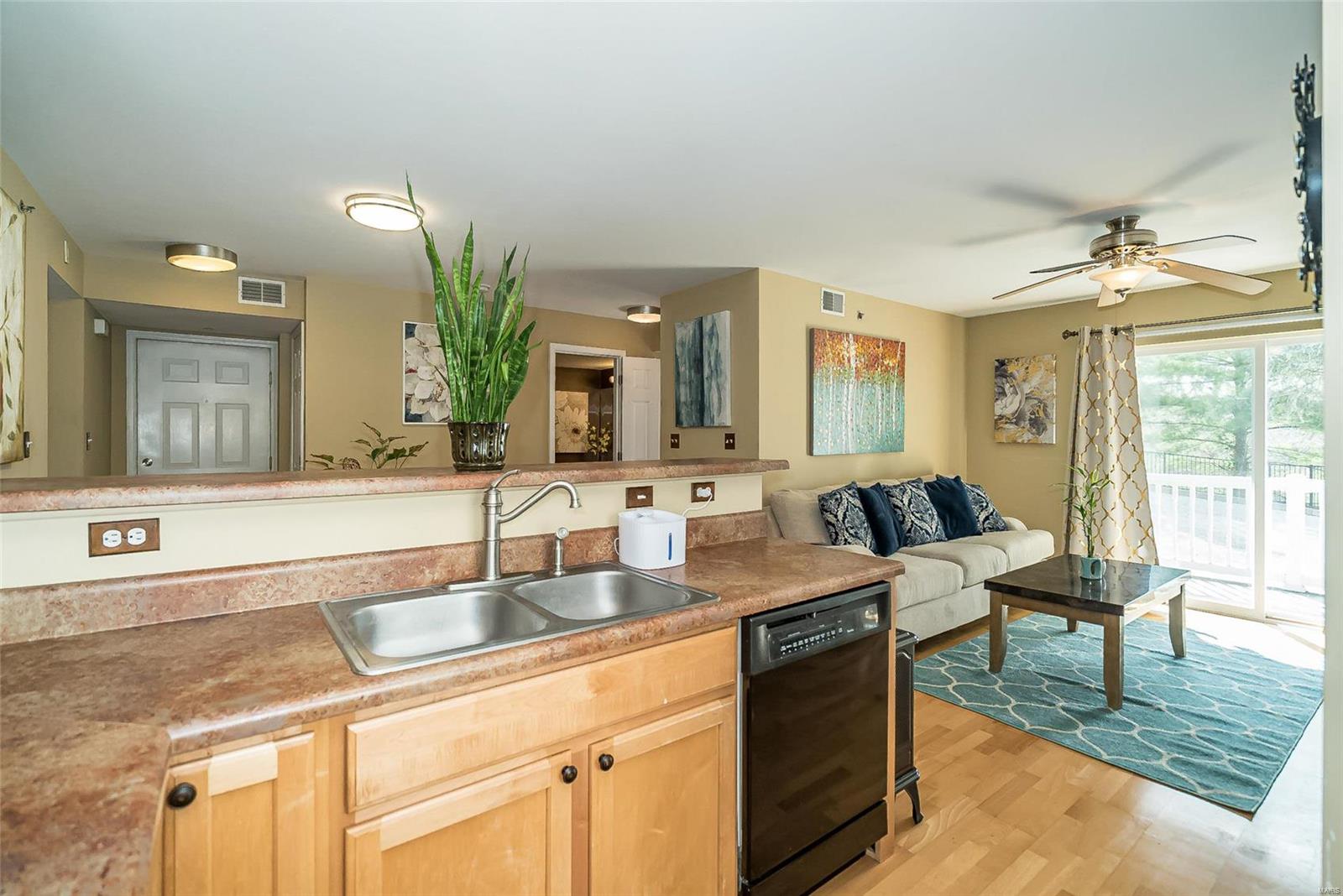 Arbor Creek Condo Five - Residential