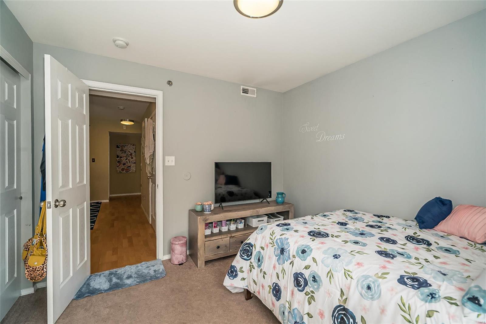 Arbor Creek Condo Five - Residential