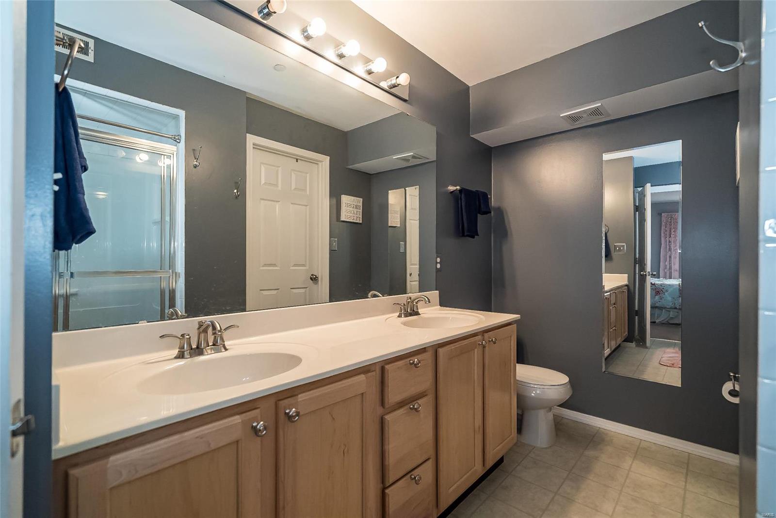 Arbor Creek Condo Five - Residential