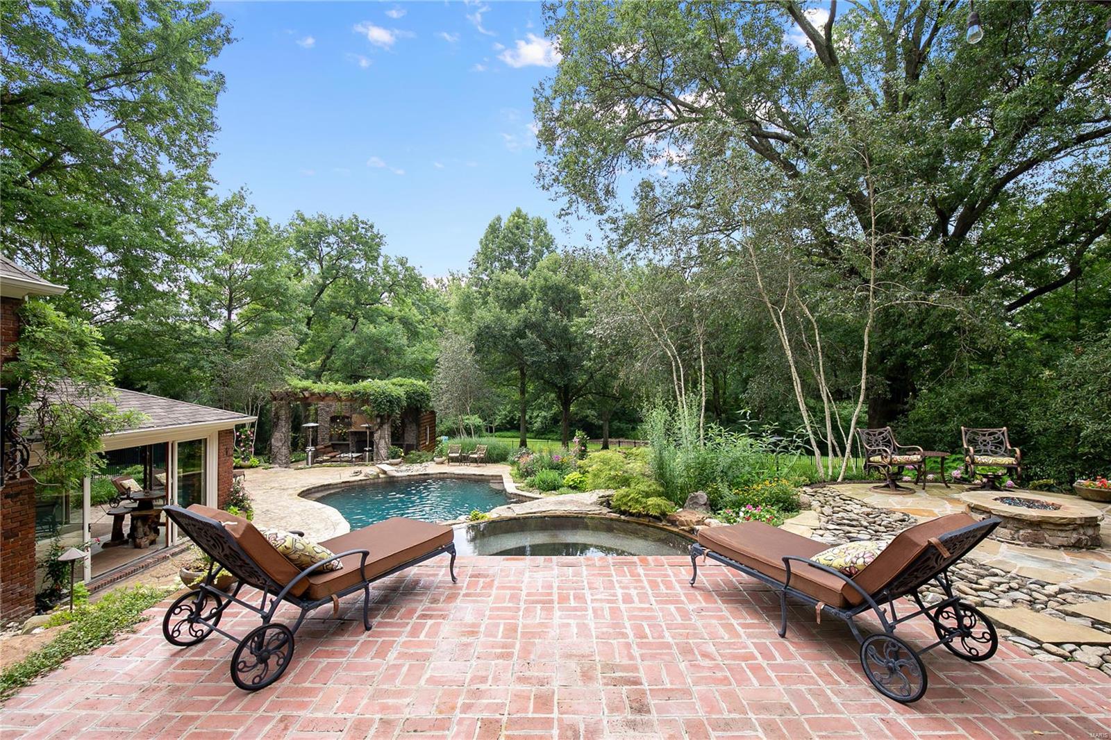 Nathan View - Residential