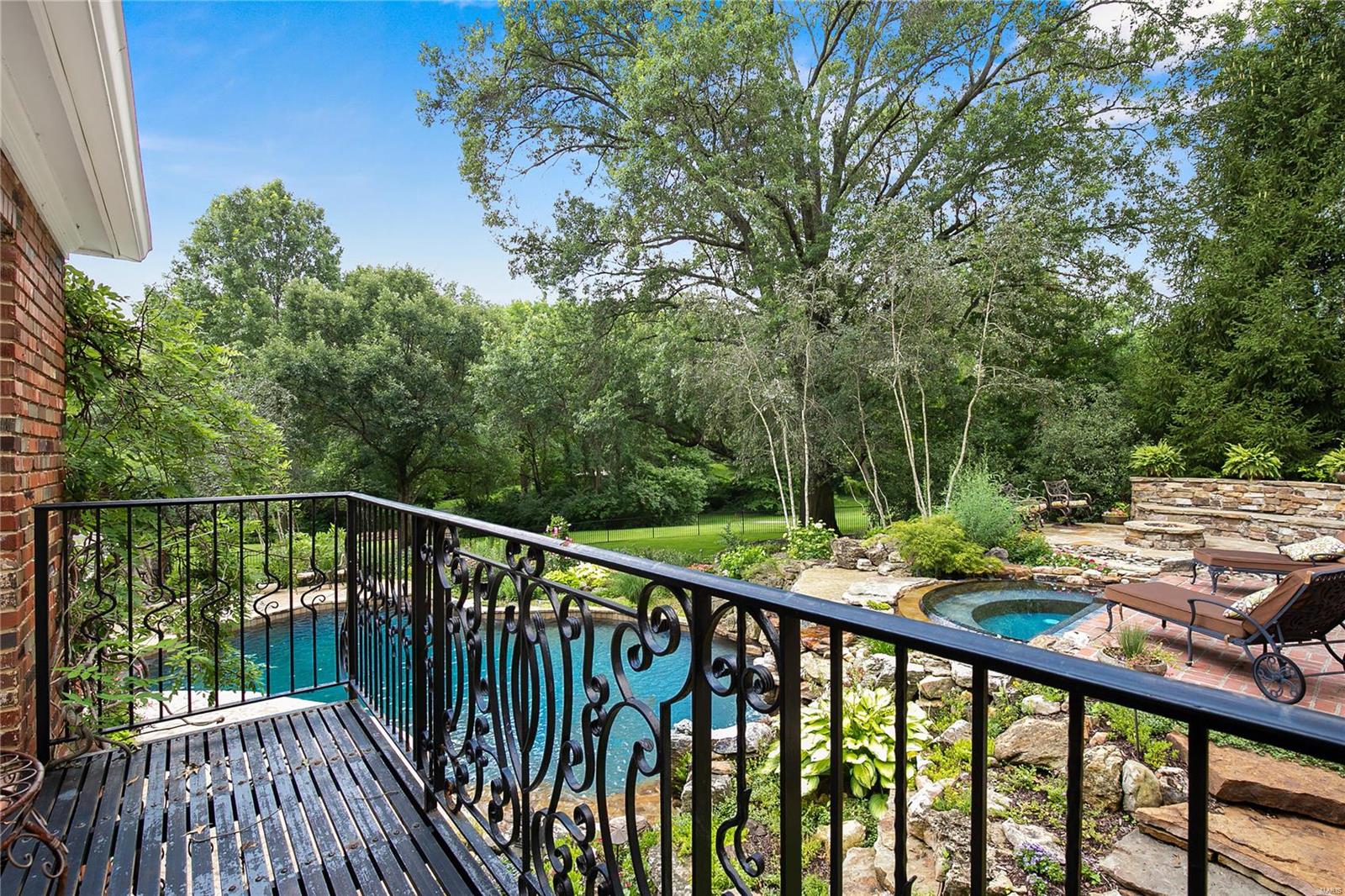 Nathan View - Residential