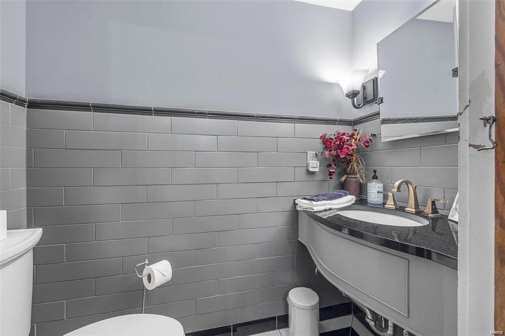 Fullertons Place Add - Residential