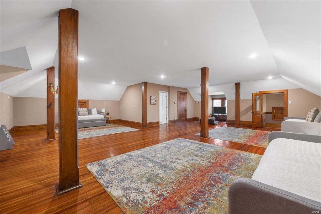 Fullertons Place Add - Residential