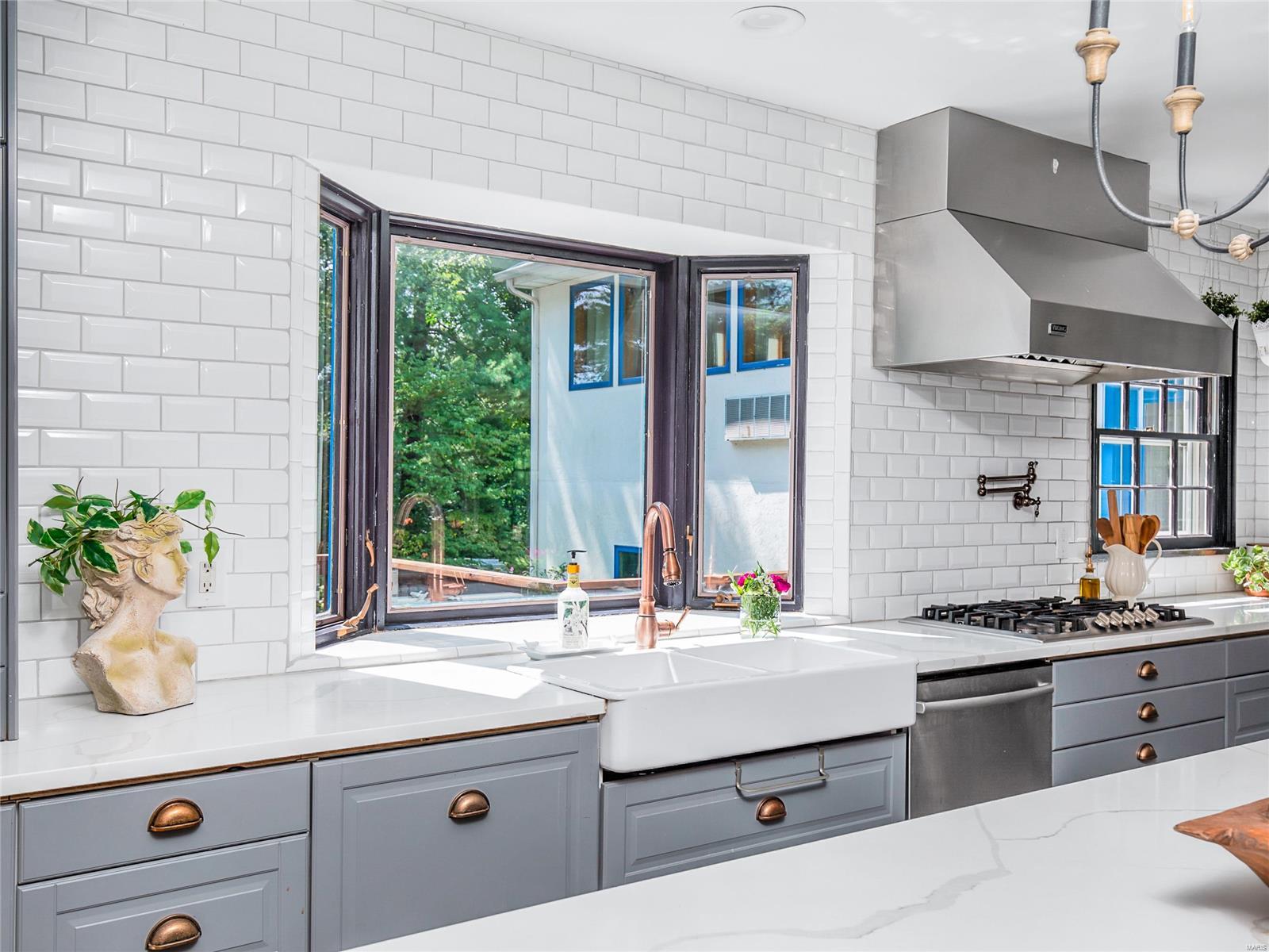 Doerschlin Partition - Residential