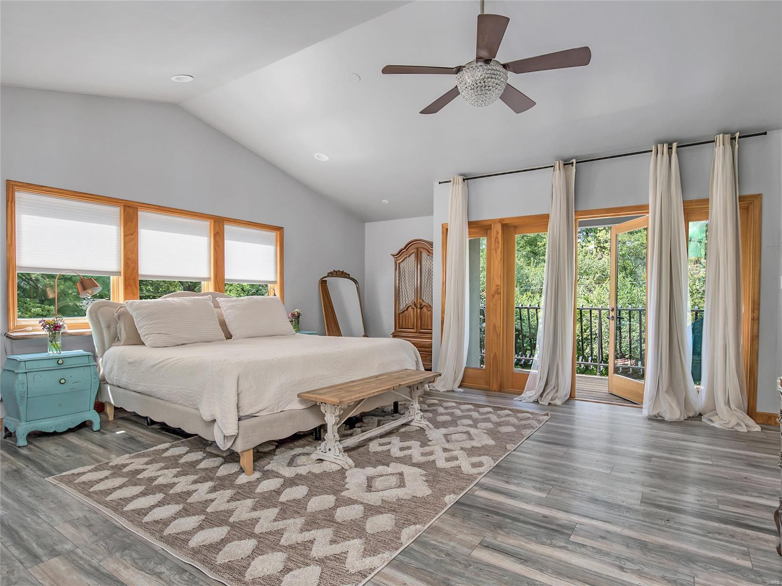 Doerschlin Partition - Residential