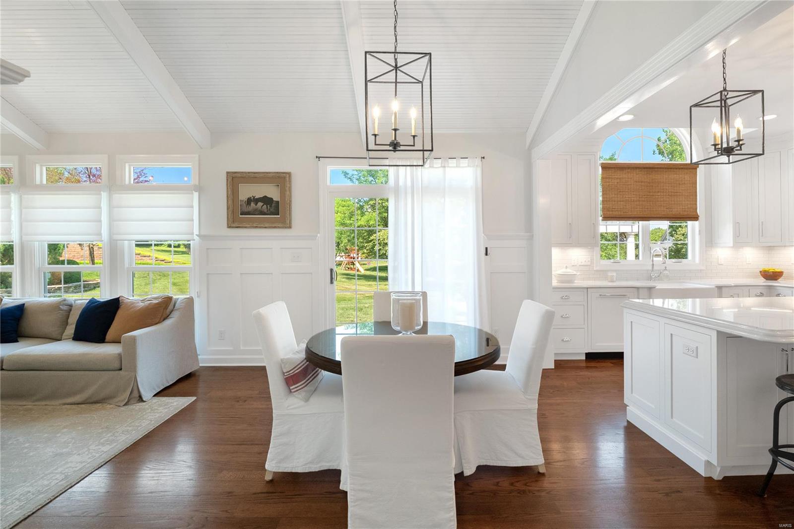 Kings Cove - Residential