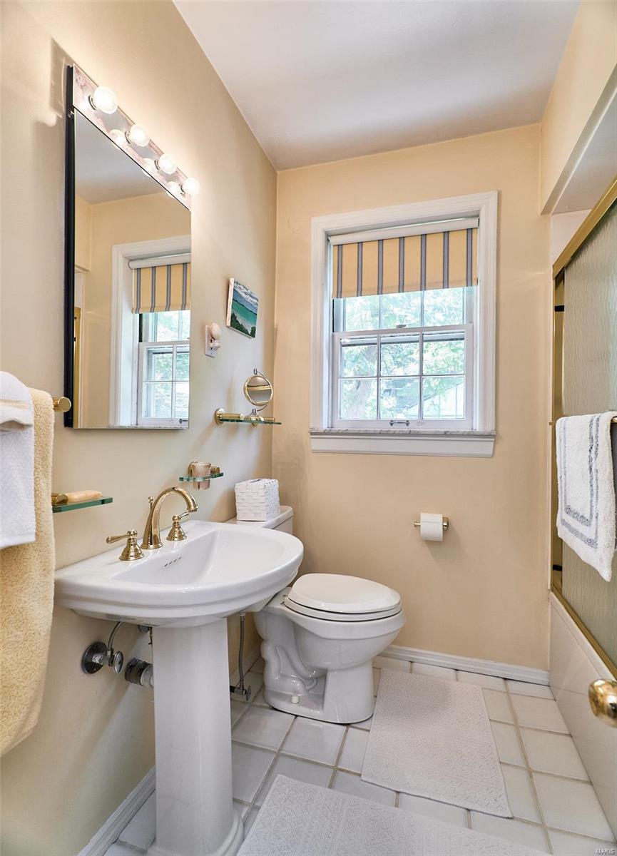 Warson Lane - Residential