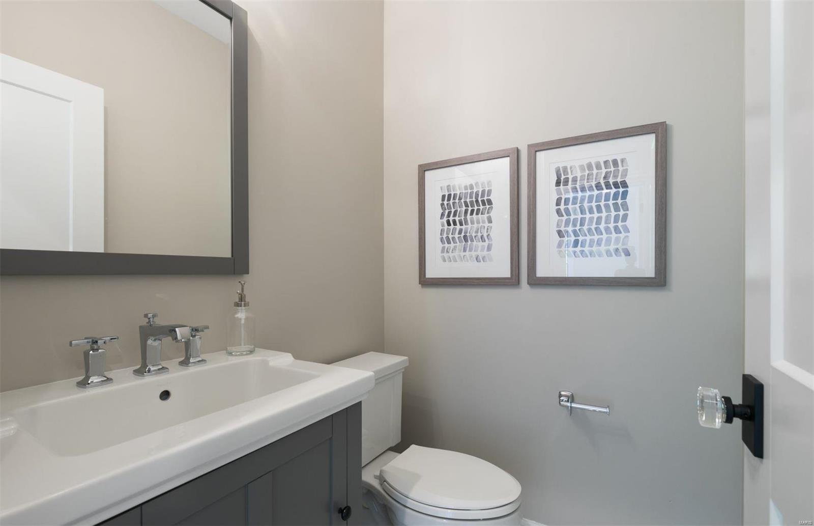 Williamsburg 1 - Residential