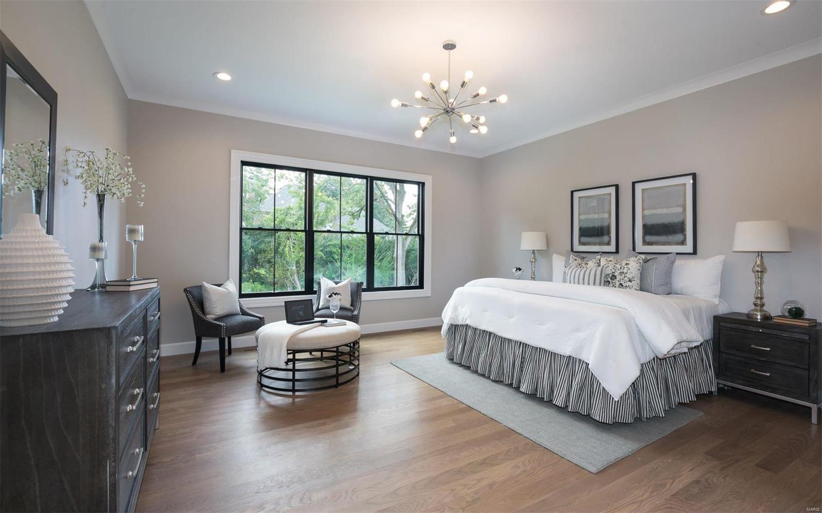 Williamsburg 1 - Residential