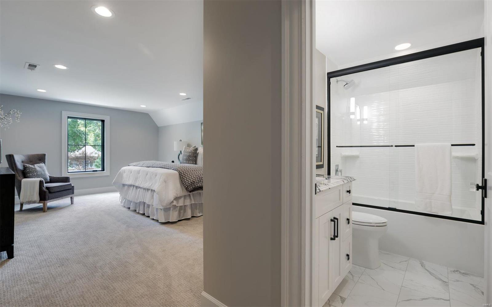 Williamsburg 1 - Residential