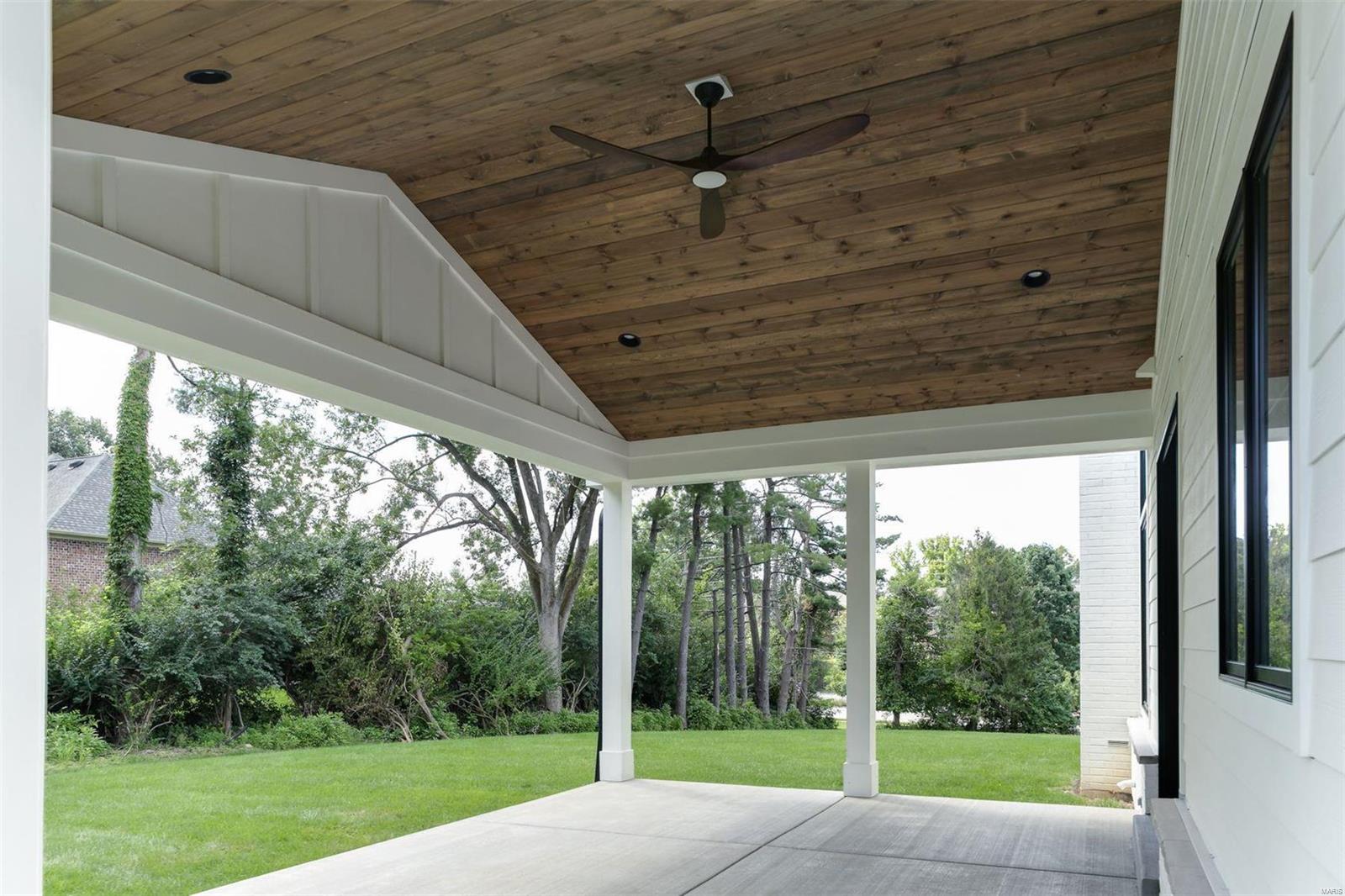 Williamsburg 1 - Residential