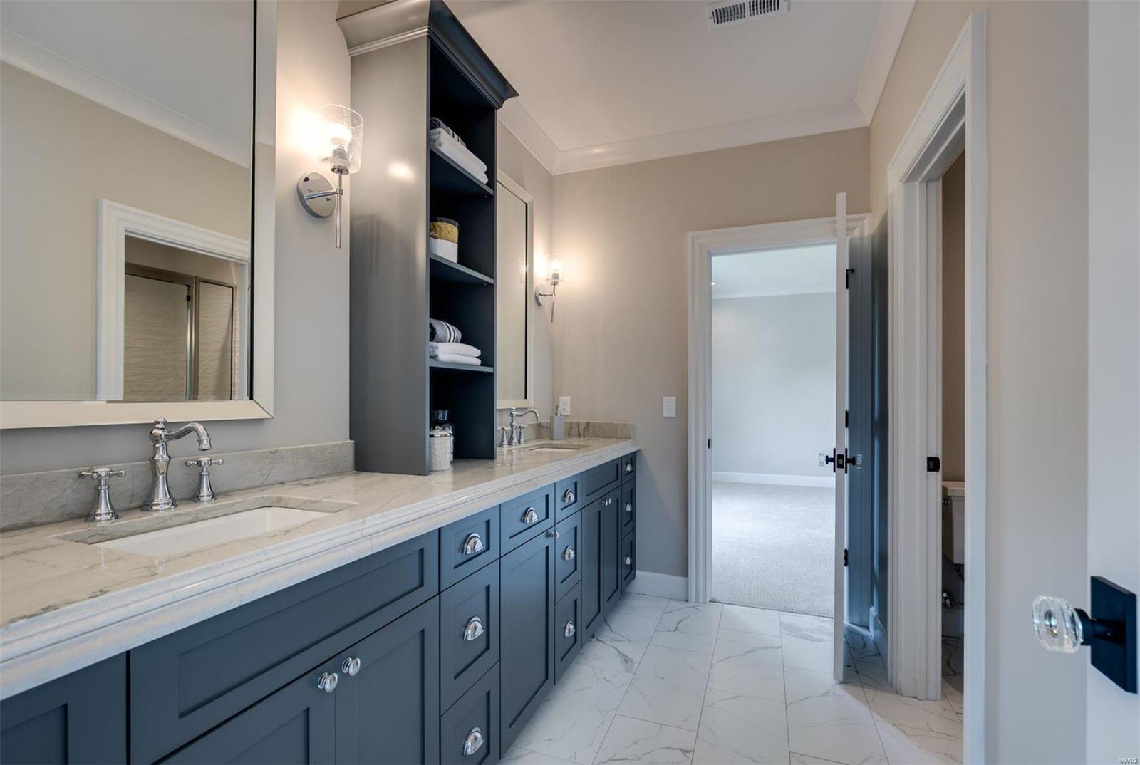 Williamsburg 1 - Residential