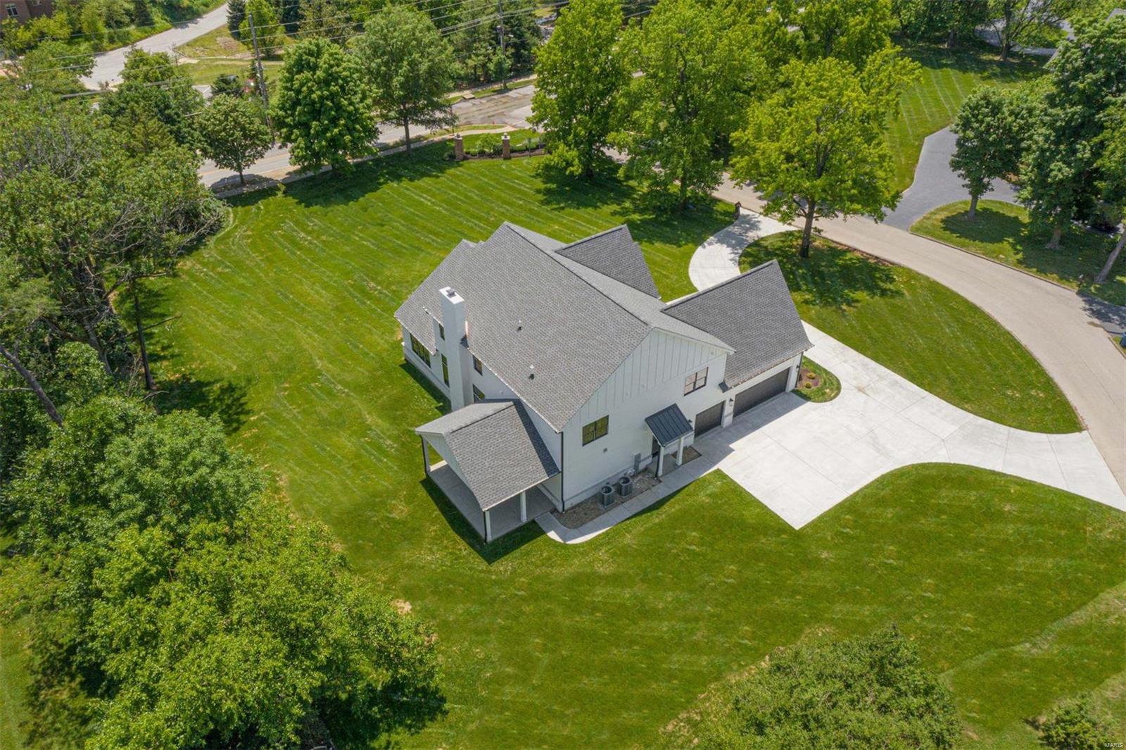 Williamsburg 1 - Residential