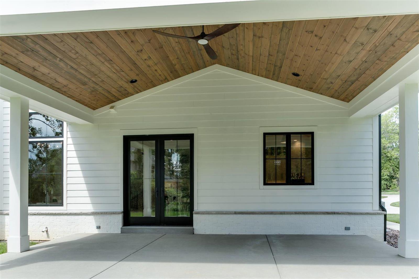 Williamsburg 1 - Residential