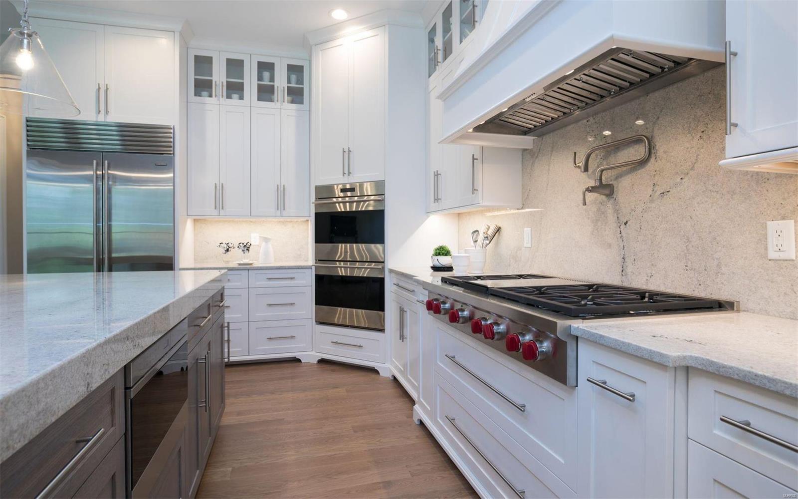 Williamsburg 1 - Residential