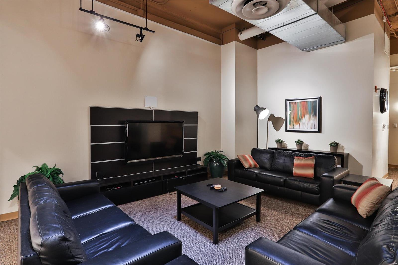 Lucas Place Add - Residential