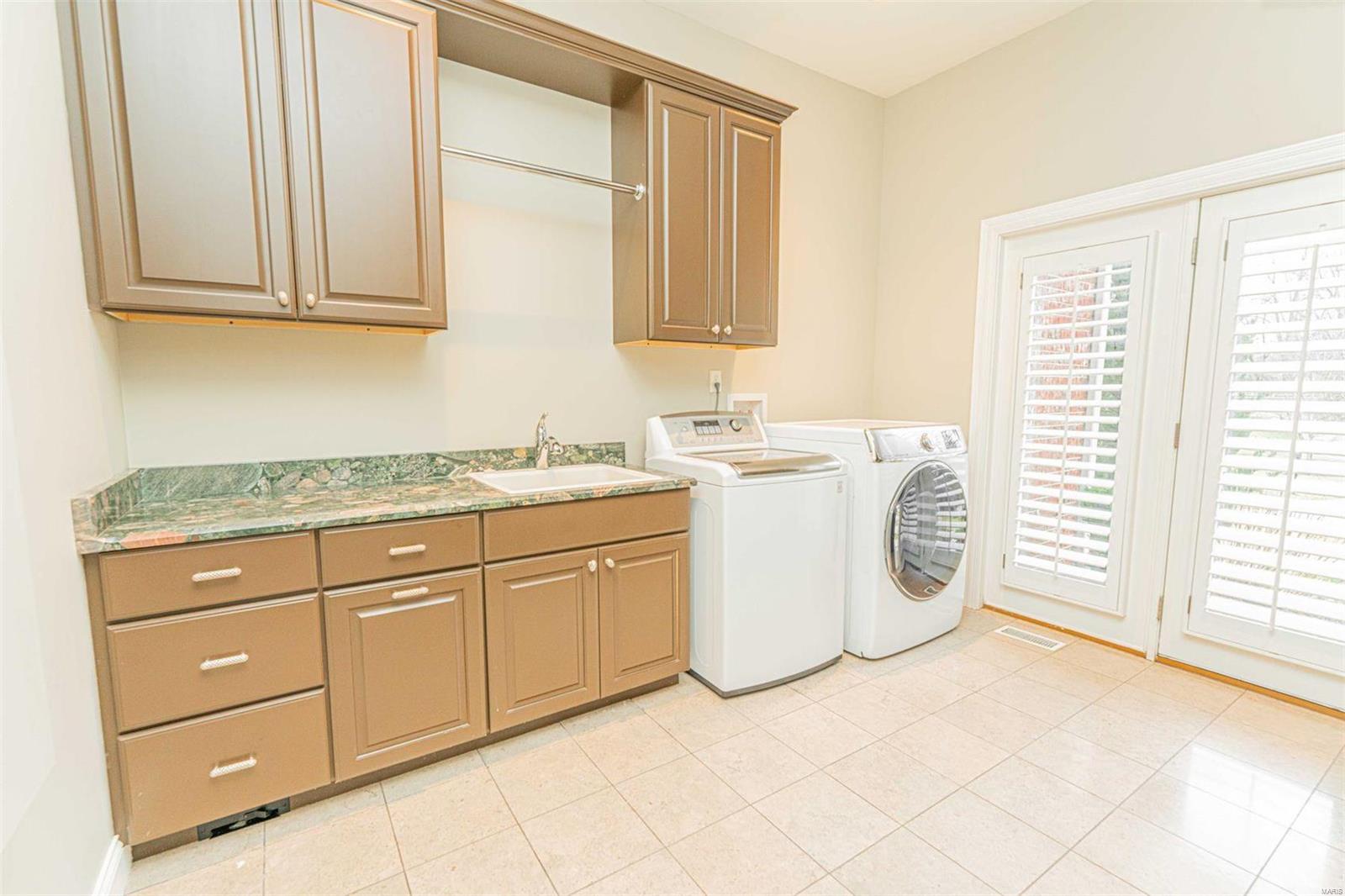 Deerfield Terrace - Residential