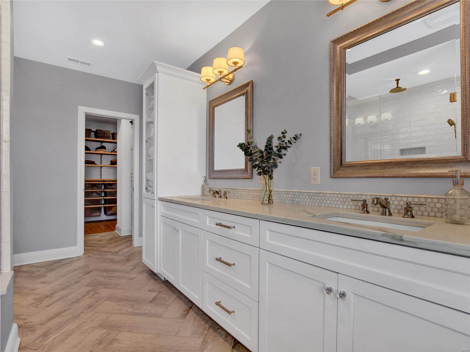 Maryland Terrace - Residential