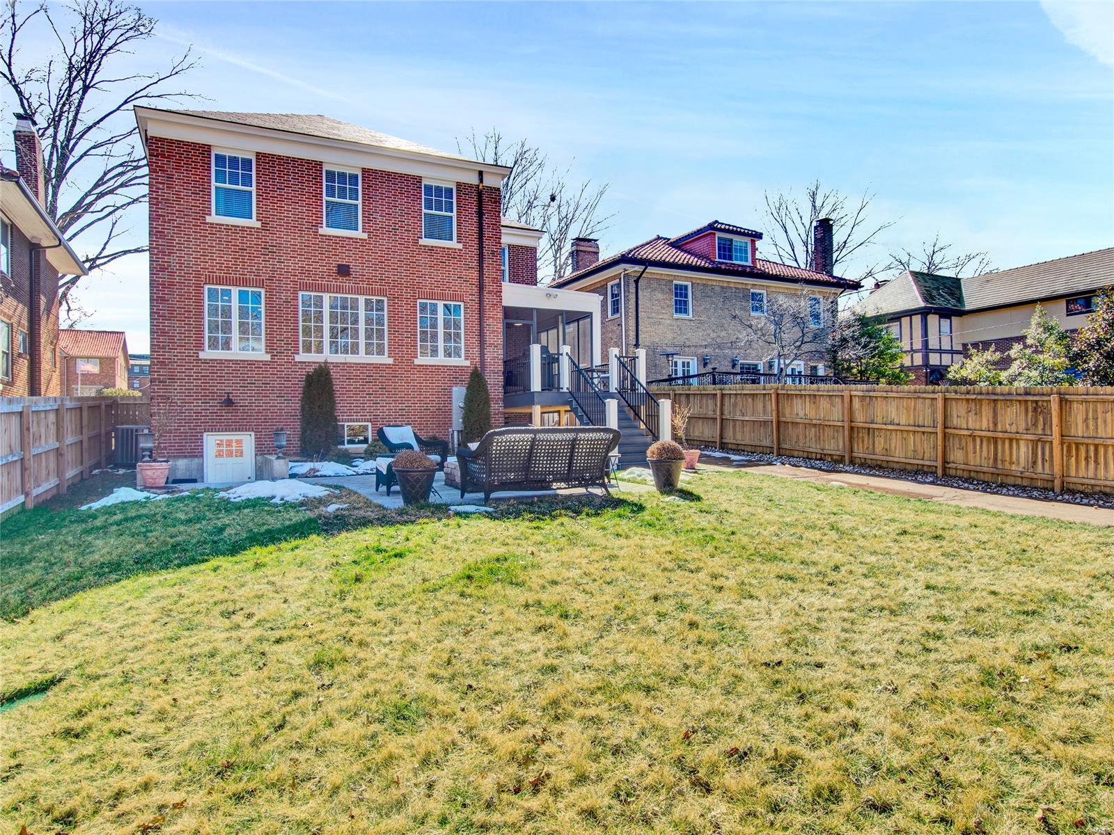 Maryland Terrace - Residential