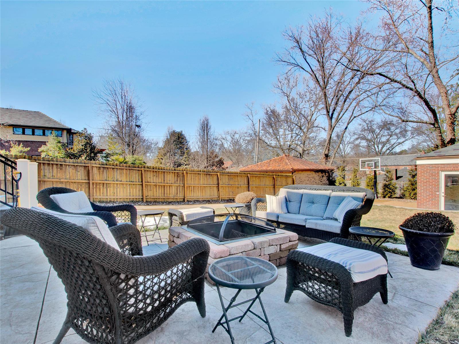 Maryland Terrace - Residential