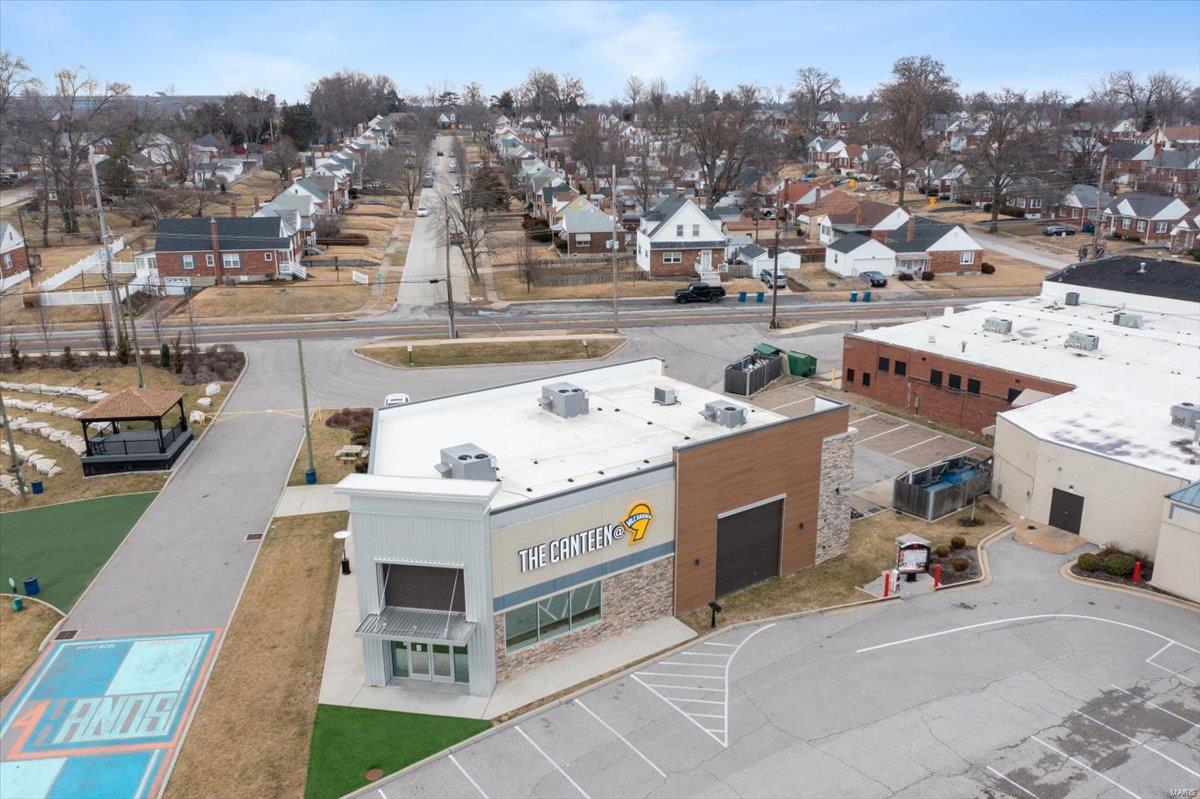 St Louis, Missouri 63123, United States, 2 Bedrooms Bedrooms, ,1 BathroomBathrooms,Residential,Pending,7448