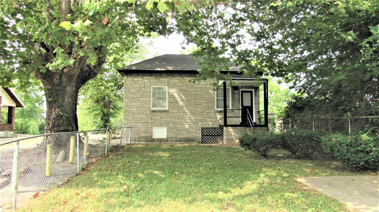 Easton Ave Terrace - Residential