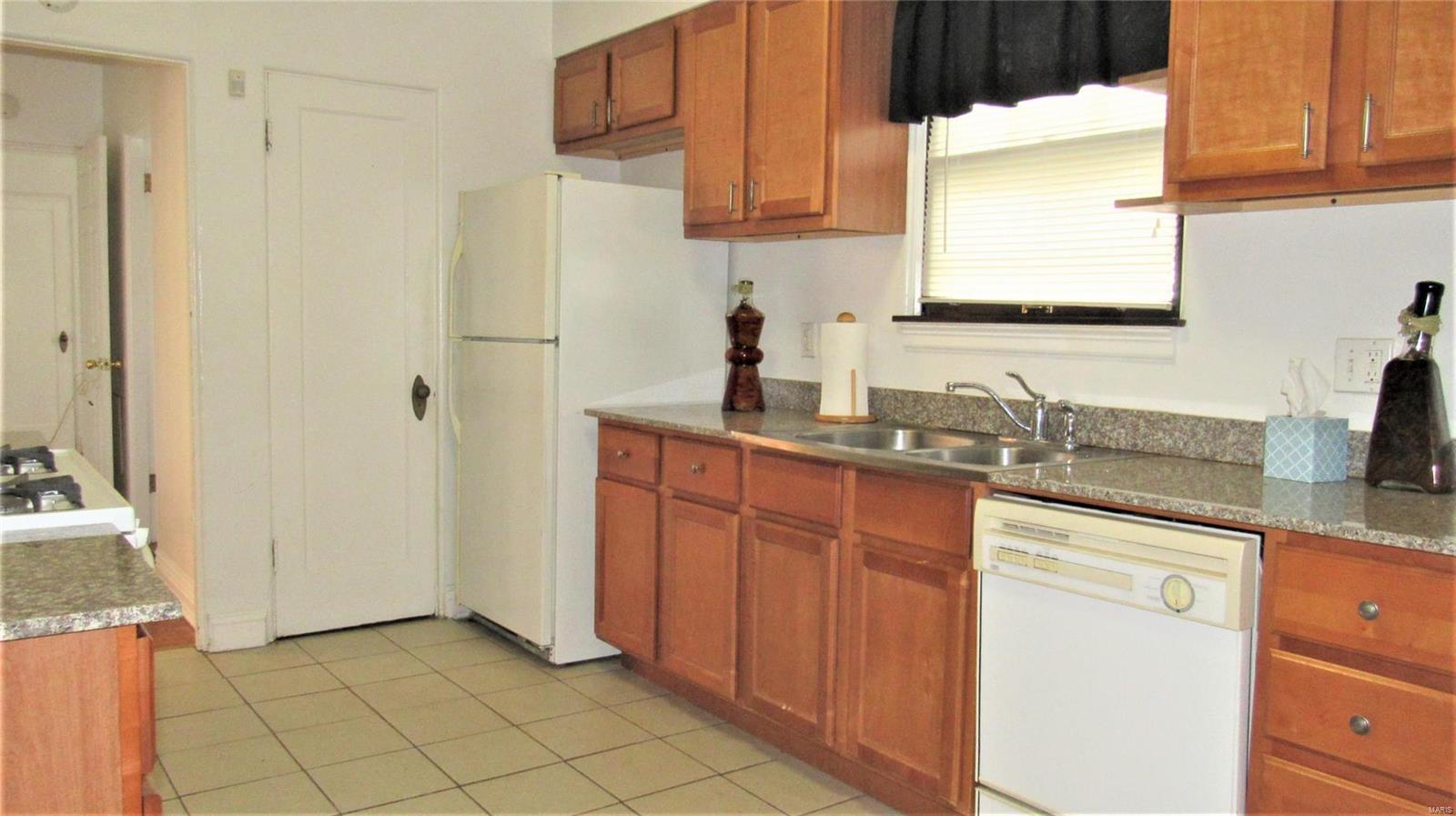 Easton Ave Terrace - Residential