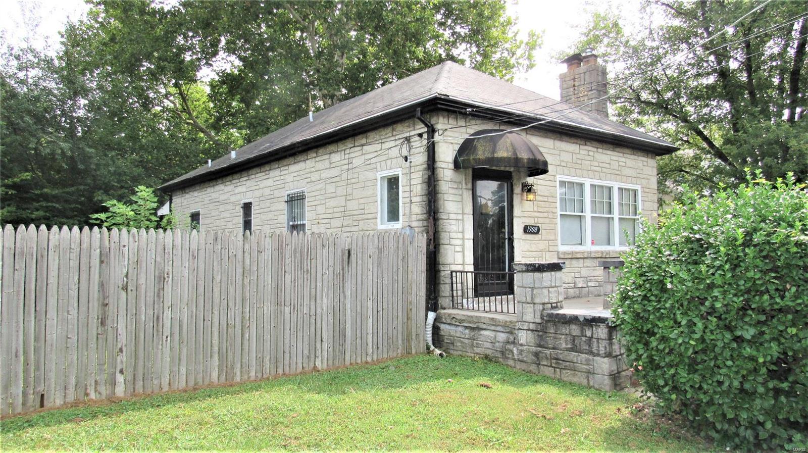 Easton Ave Terrace - Residential